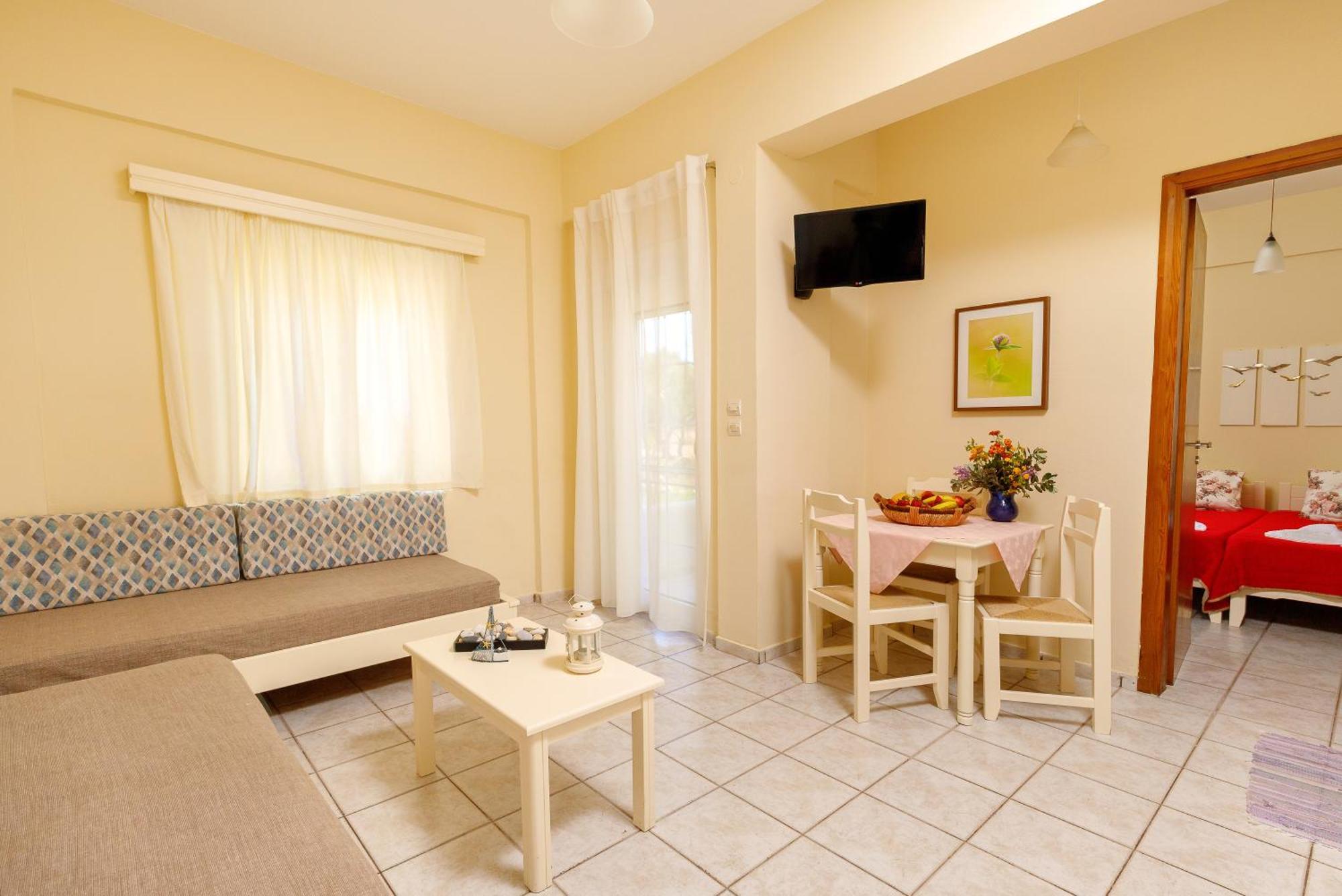 Zefyros Apartments And House Kíssamos Стая снимка