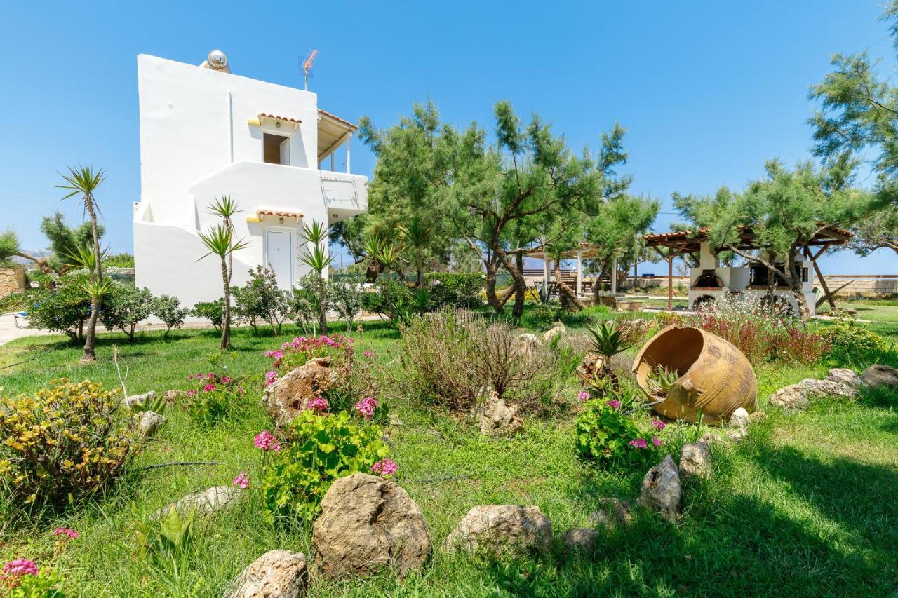 Zefyros Apartments And House Kíssamos Екстериор снимка